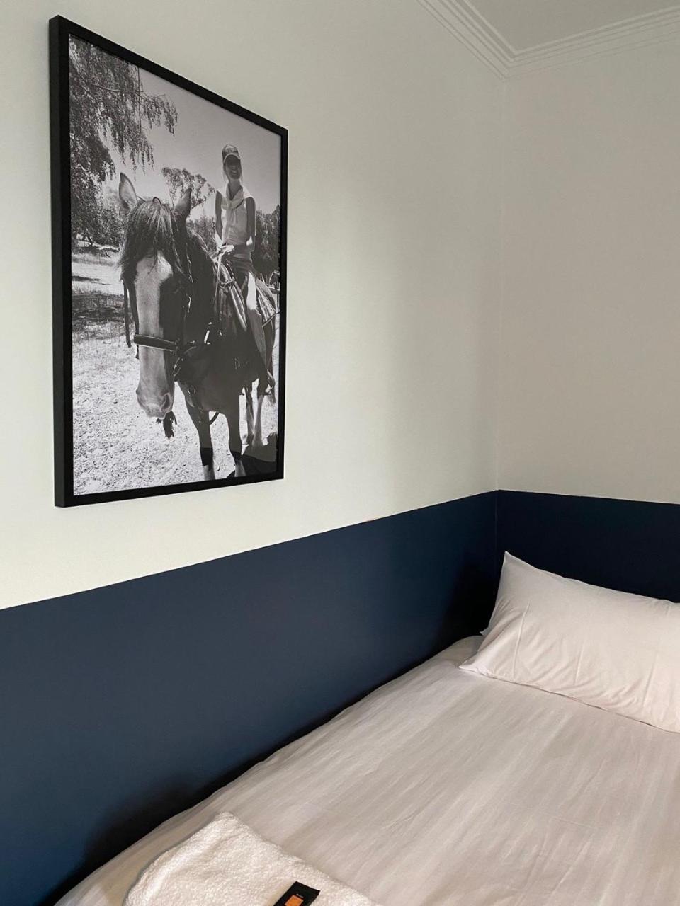 Royal Hotel Оберон Экстерьер фото